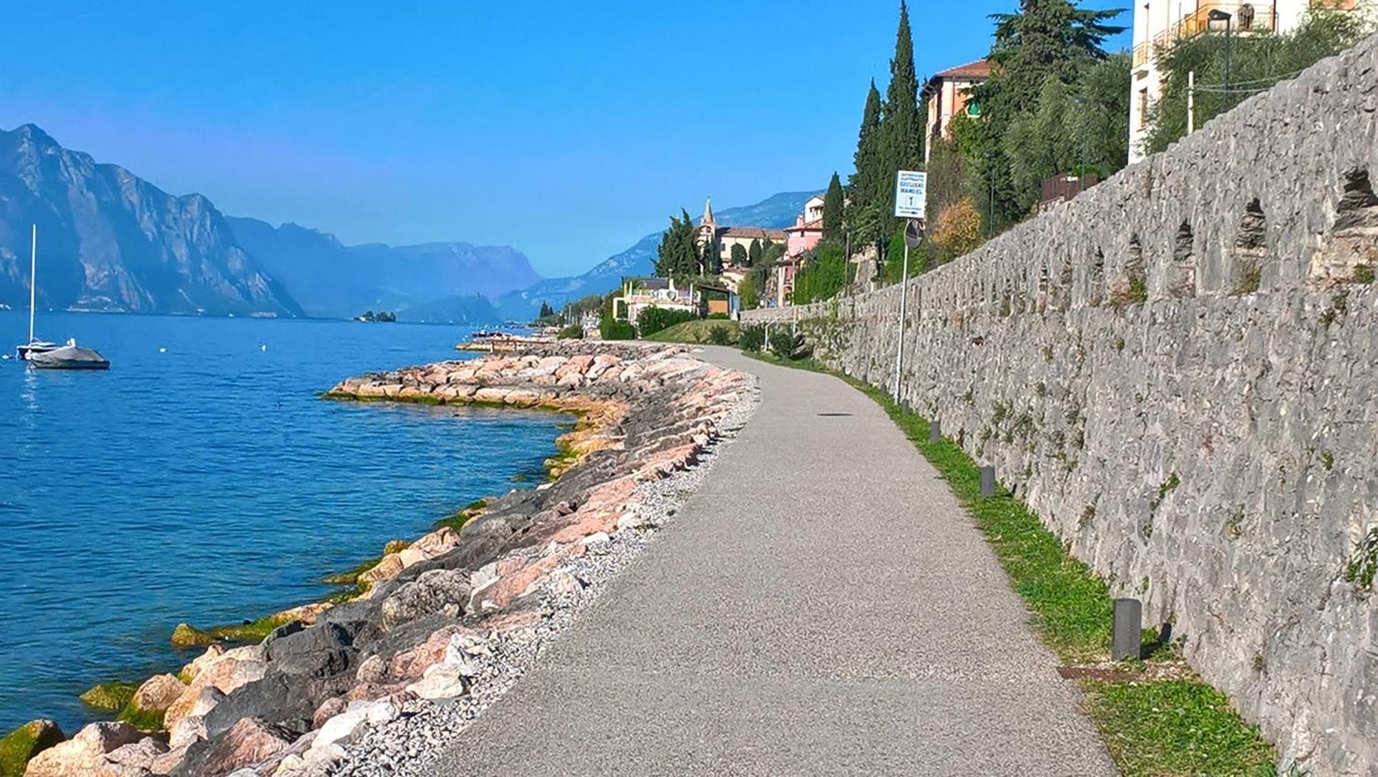 Villa Sul Lago Con Pontile Privato A Brenzone Sul Garda - Unique And Exclusive Ngoại thất bức ảnh